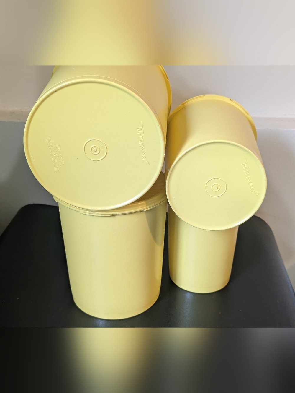 Tupperware Vintage 70's Daffodil Yellow Servalier Nesting Canister Set W/Lids - Picture 9 of 13